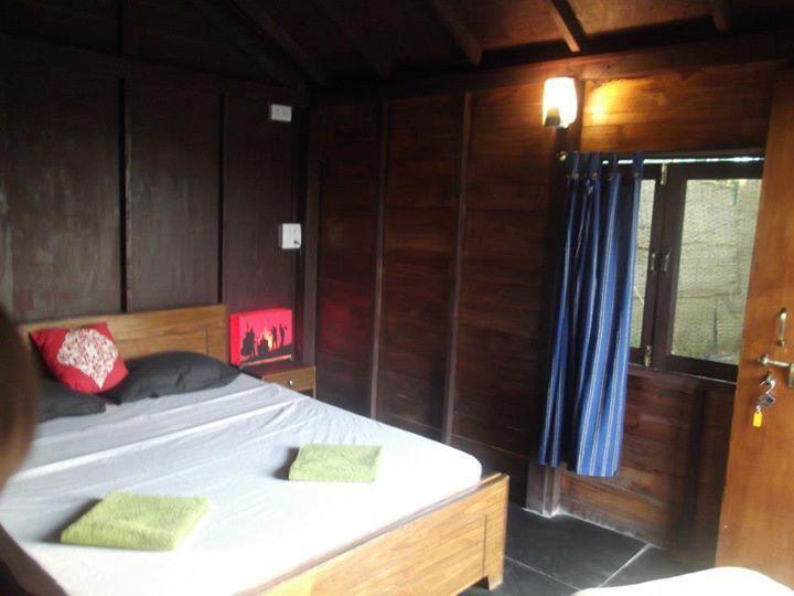 Rock Water Resort Morjim Room photo